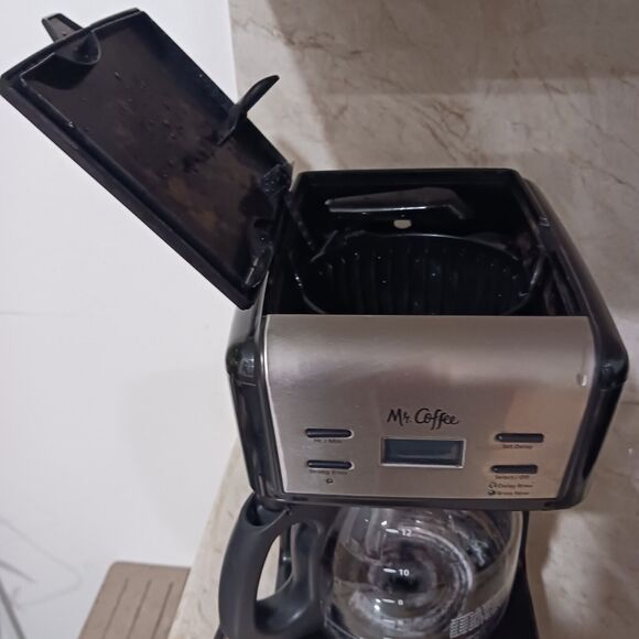 Mr. Coffee 12-Cup Programmable & Clock Coffee Maker Stainless Steel & Black used - Picture 7 of 7